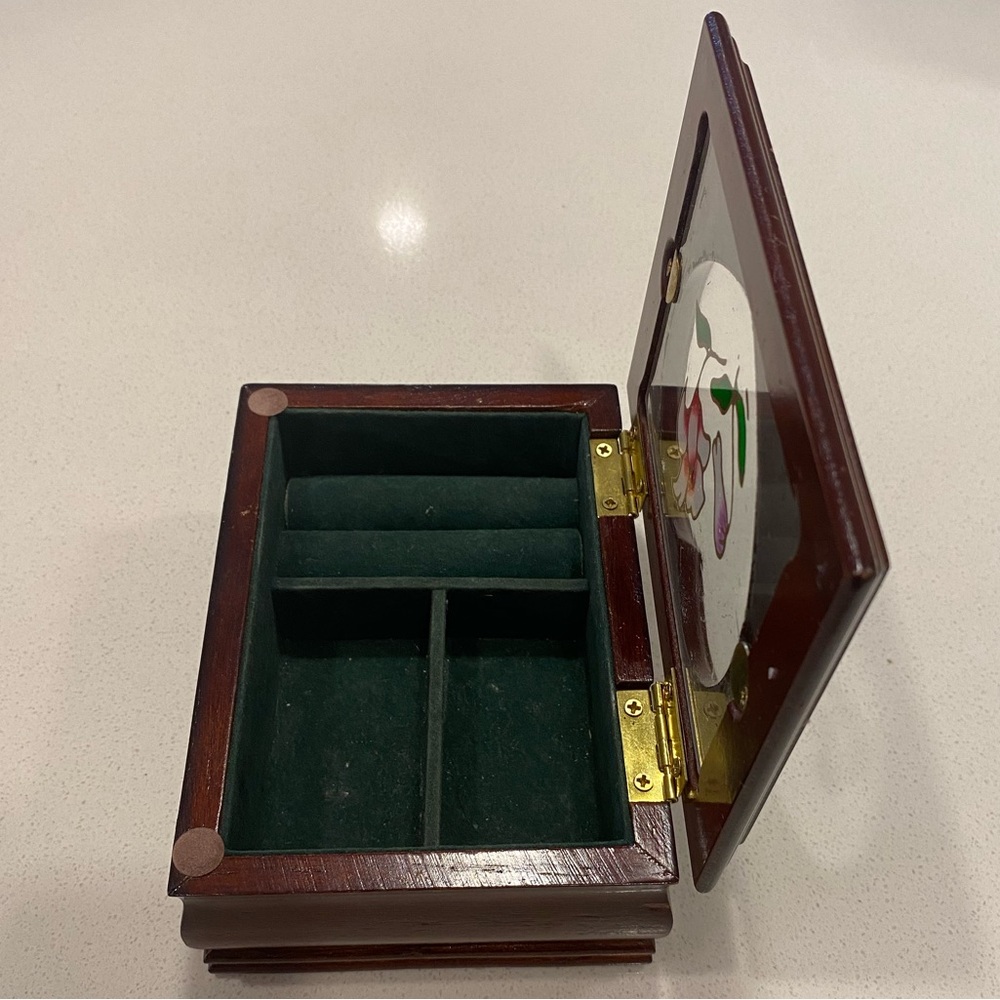 Jewelry Box - Picture 5 of 7